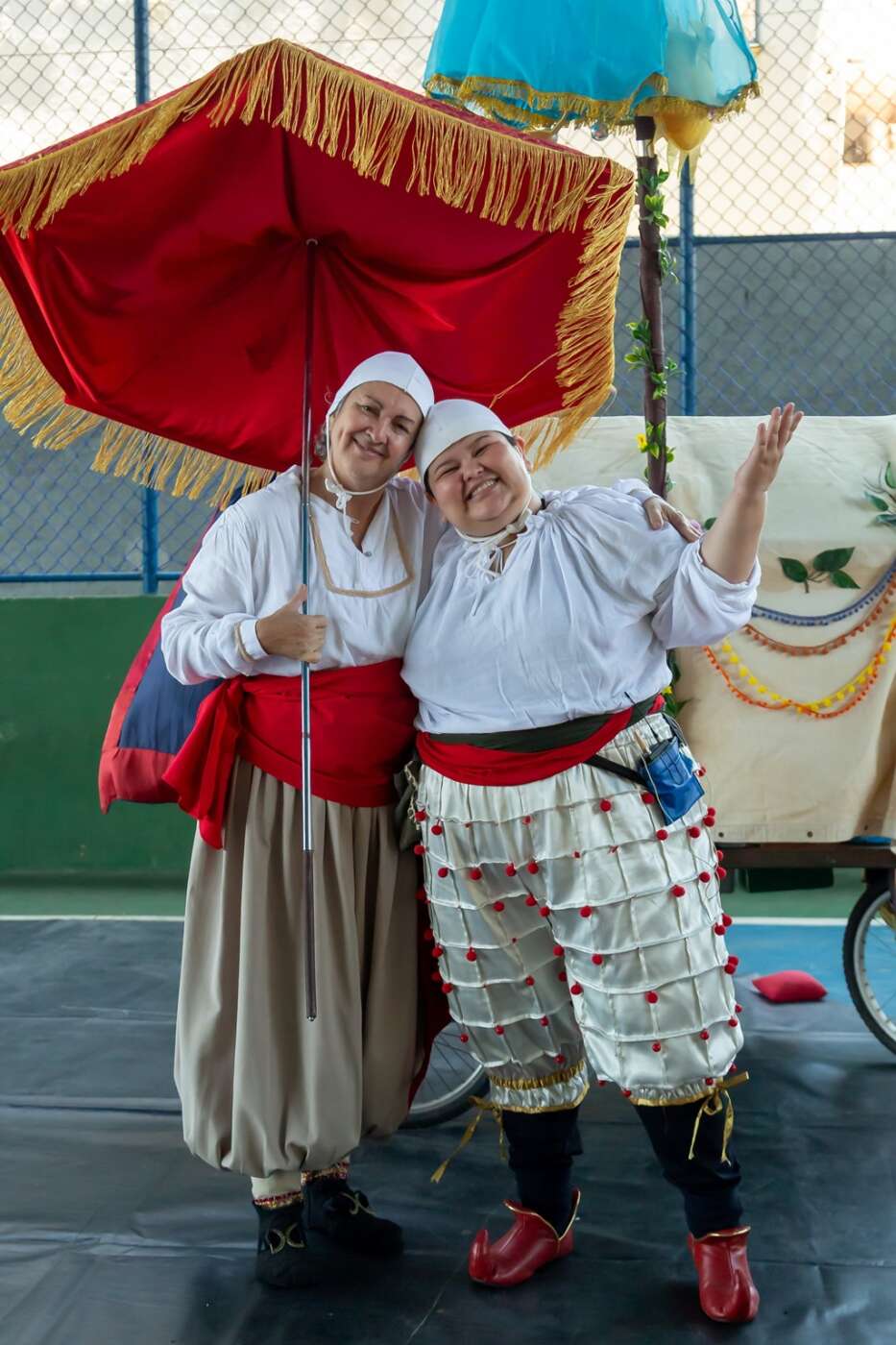 Grupo teatral de Anchieta realiza turnê gratuita de norte a sul do ES 2 Sara Lyra e Welida Pontes Credito Jeferson Roccio