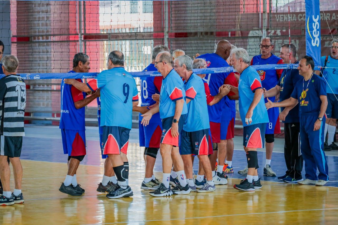 Copa Guarapari de Vôlei Sênior segue até amanhã (20) com 450 atletas 1 volei senior