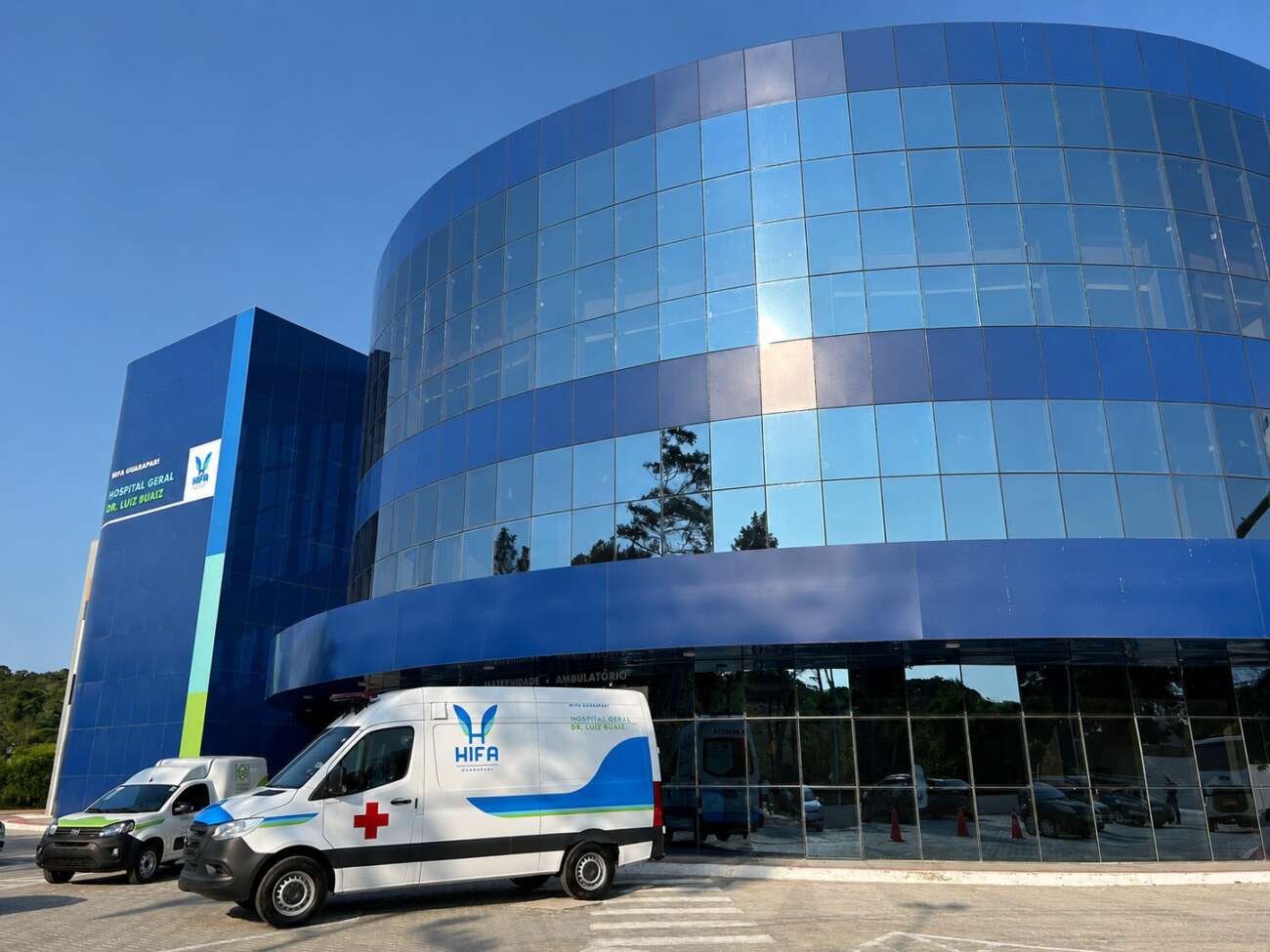 Dia do Motorista: dar passagem para ambulâncias também é uma forma de salvar vidas 4 Hifa fachada