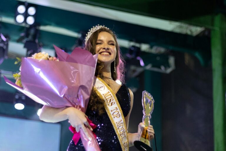 Miss Guarapari 2026 coroa nova representante