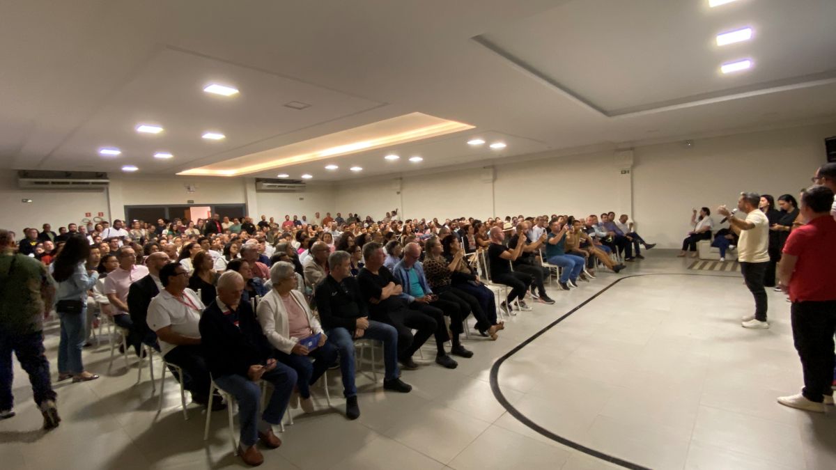 Em evento prestigiado, Tyago Hoffmann reforça diálogo com a população 5 Opcao 1