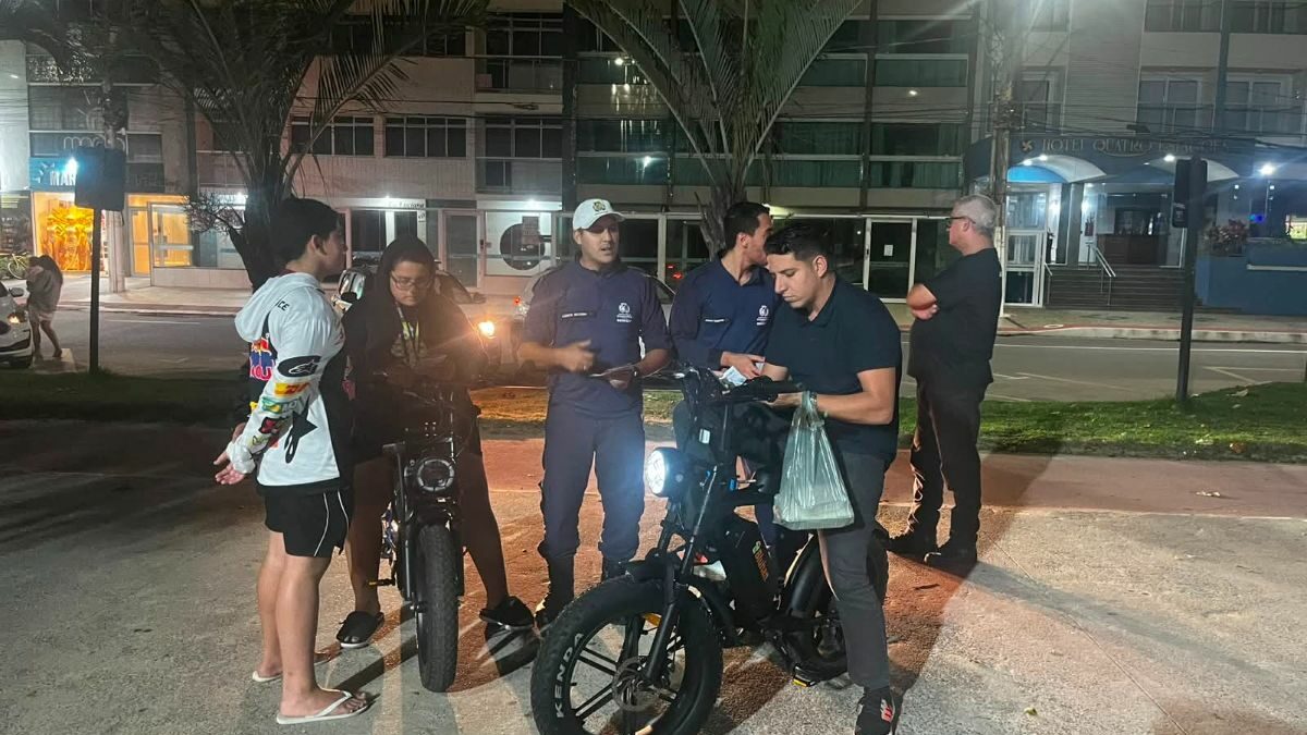 Campanha orienta usuários de bicicletas e veículos elétricos em Guarapari