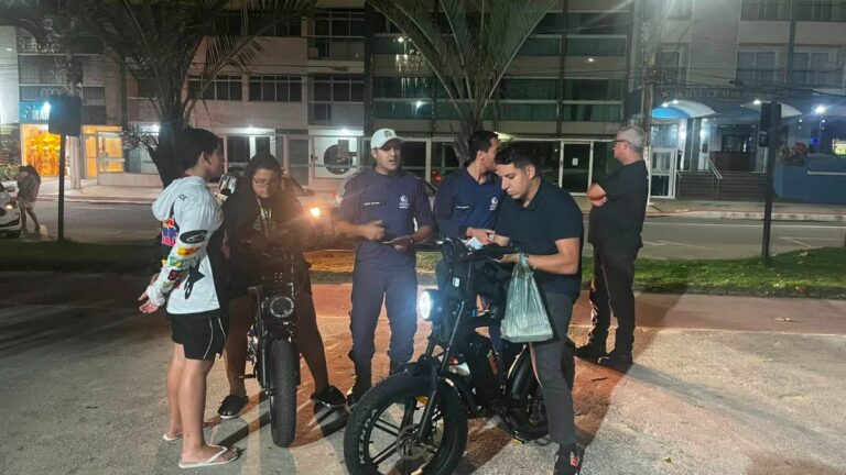 Campanha orienta usuários de bicicletas e veículos elétricos em Guarapari