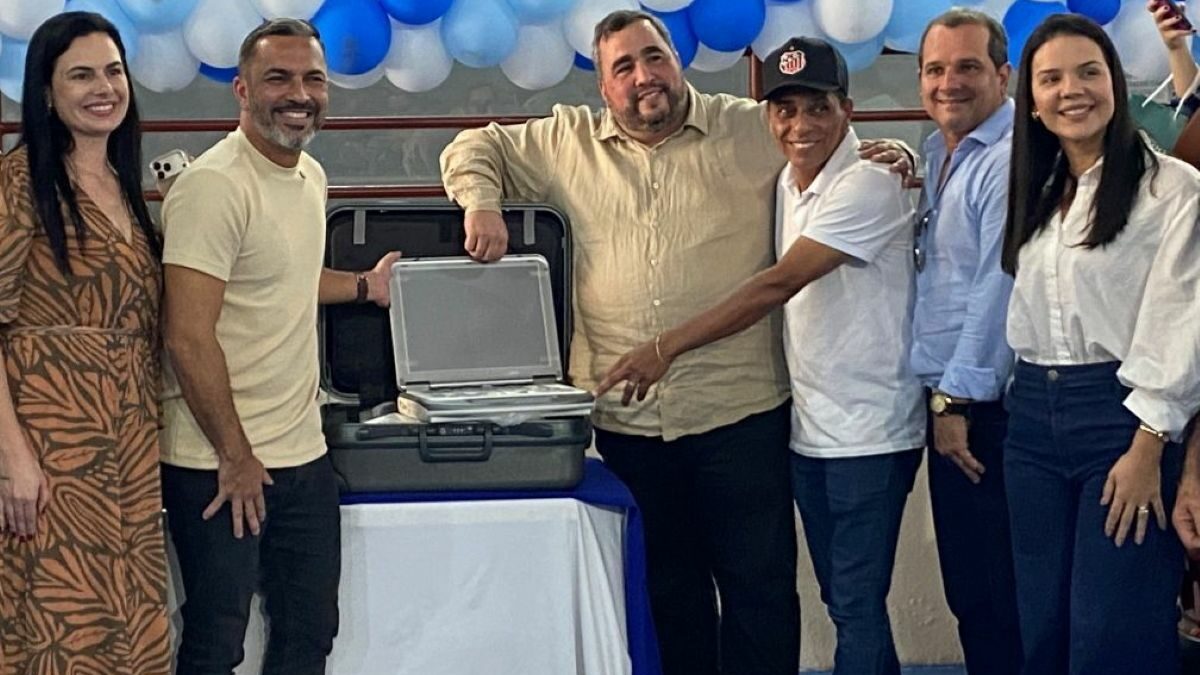 Tyago Hoffmann destina R$ 2 milhões em equipamentos para Guarapari