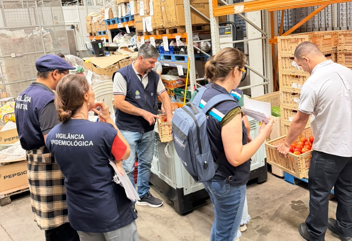 Guarapari inicia coleta de alimentos para análise de agrotóxicos 1 coleta de alimentos para analise de agrotoxicos 1