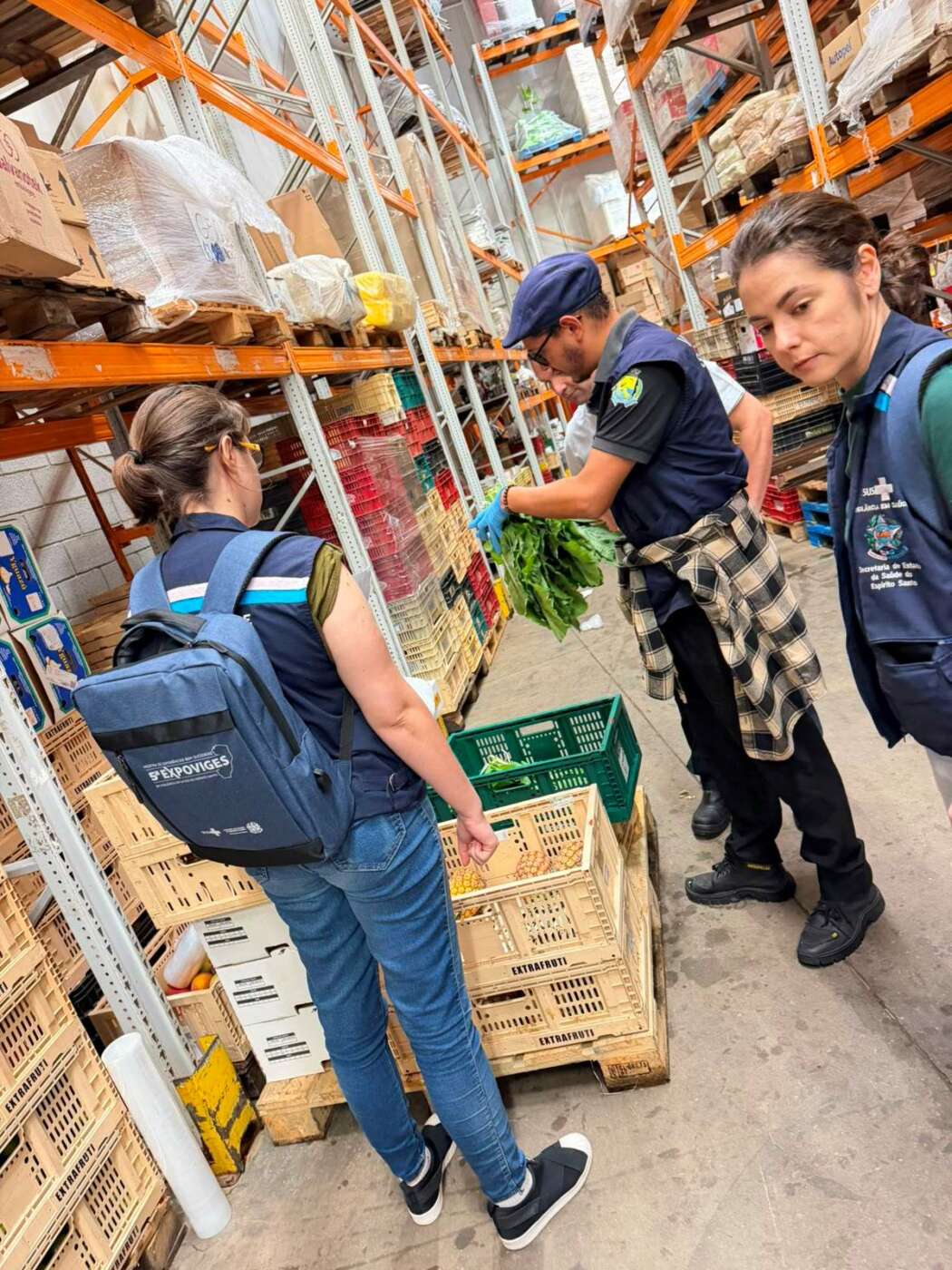 Guarapari inicia coleta de alimentos para análise de agrotóxicos 2 coleta de alimentos para analise de agrotoxicos 1