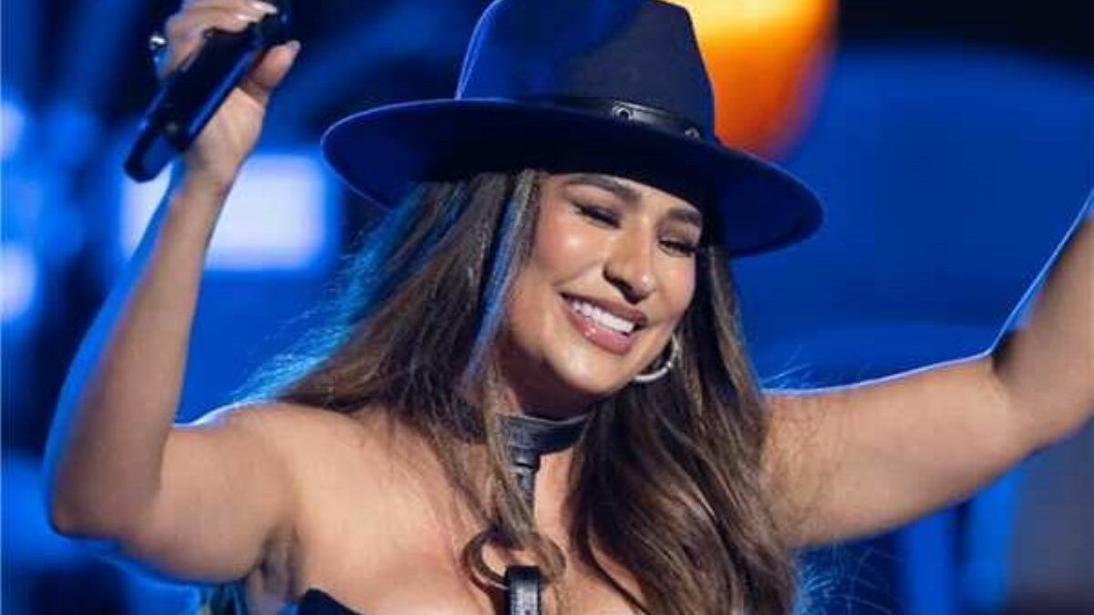 Simone Mendes fará show na Festa da Banana e do Leite; Ferrugem e Israel Novaes também estão confirmados