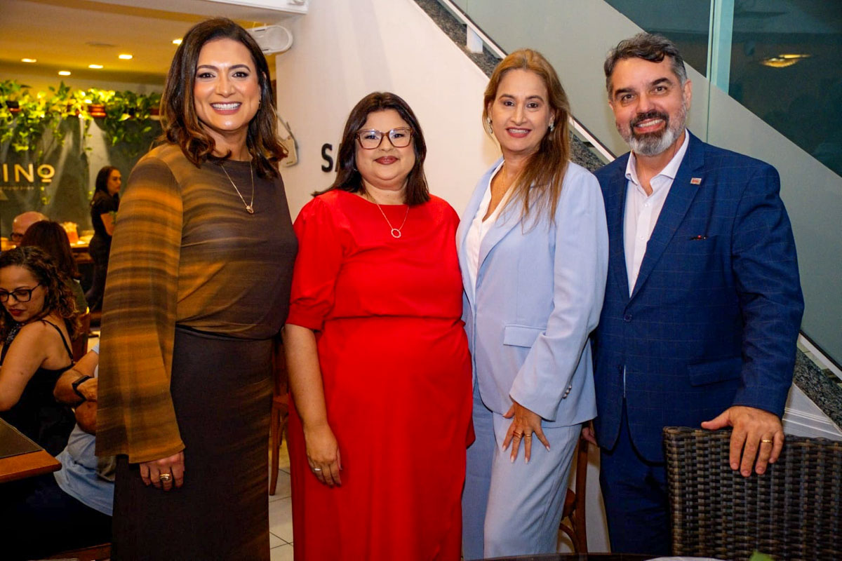Sou Vip – Edição 66 29 3 Roberta Simone Vilma Costa e Rodrigo Di Bernardi do BNI Espirito Santo