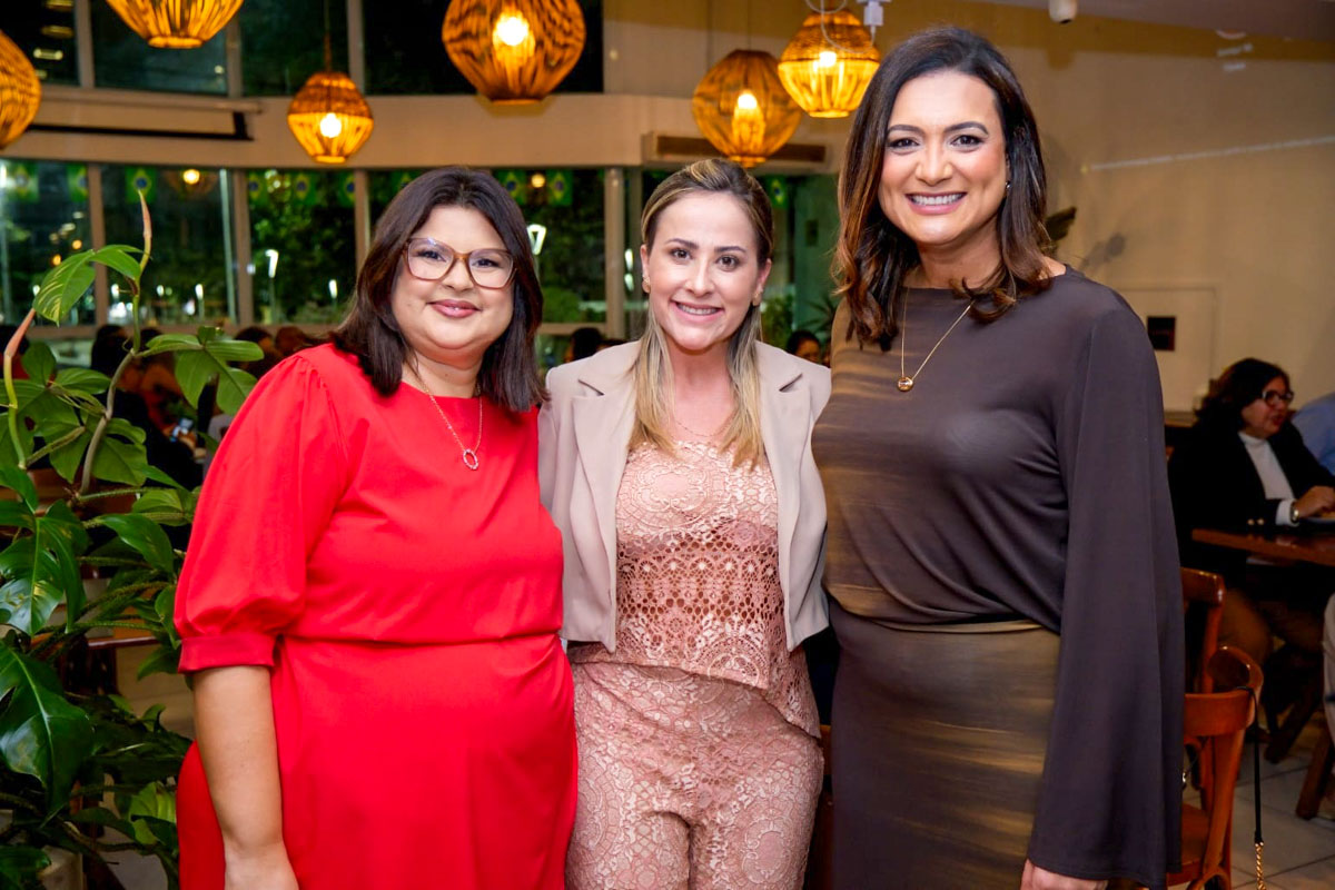 Sou Vip – Edição 66 30 3 Simone Zani Isabela Stein Roberta Zoboli
