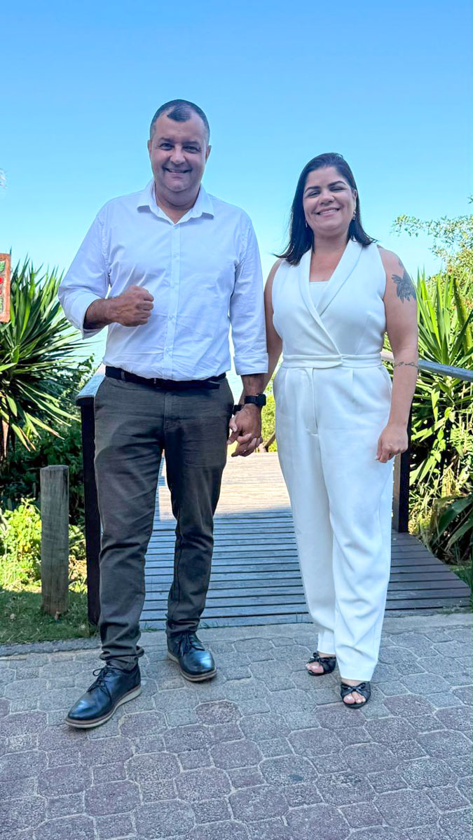 Casal Corretor agora é Alfa Imóveis 2 Alfa Imoveis 2