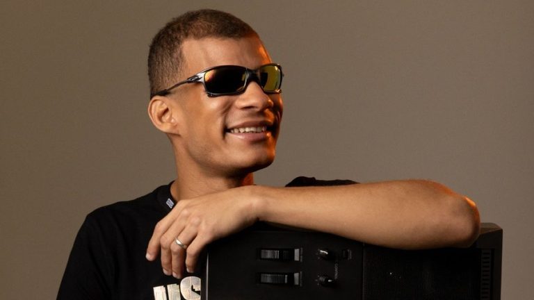 É hoje! Guarapari entra no ritmo do arrocha com Eduardinho dos Teclados