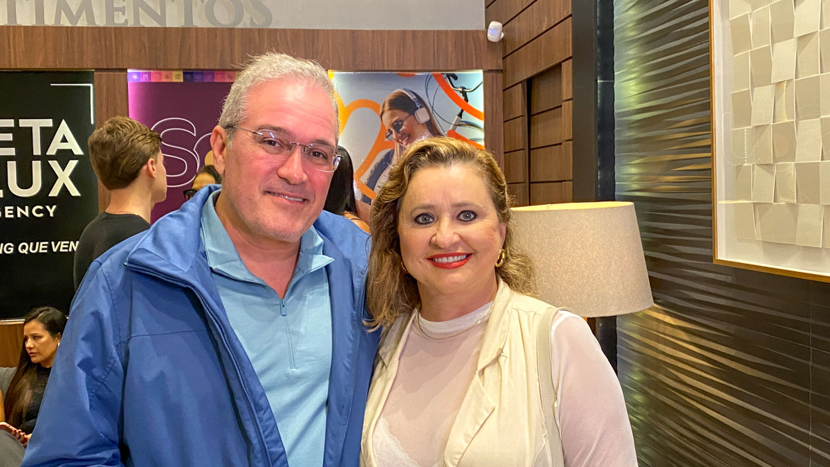 Itamar Imóveis celebra relacionamentos e consolida Salão VIP no Festival Guarapari de Inverno 3 Romero Valenca e Celia