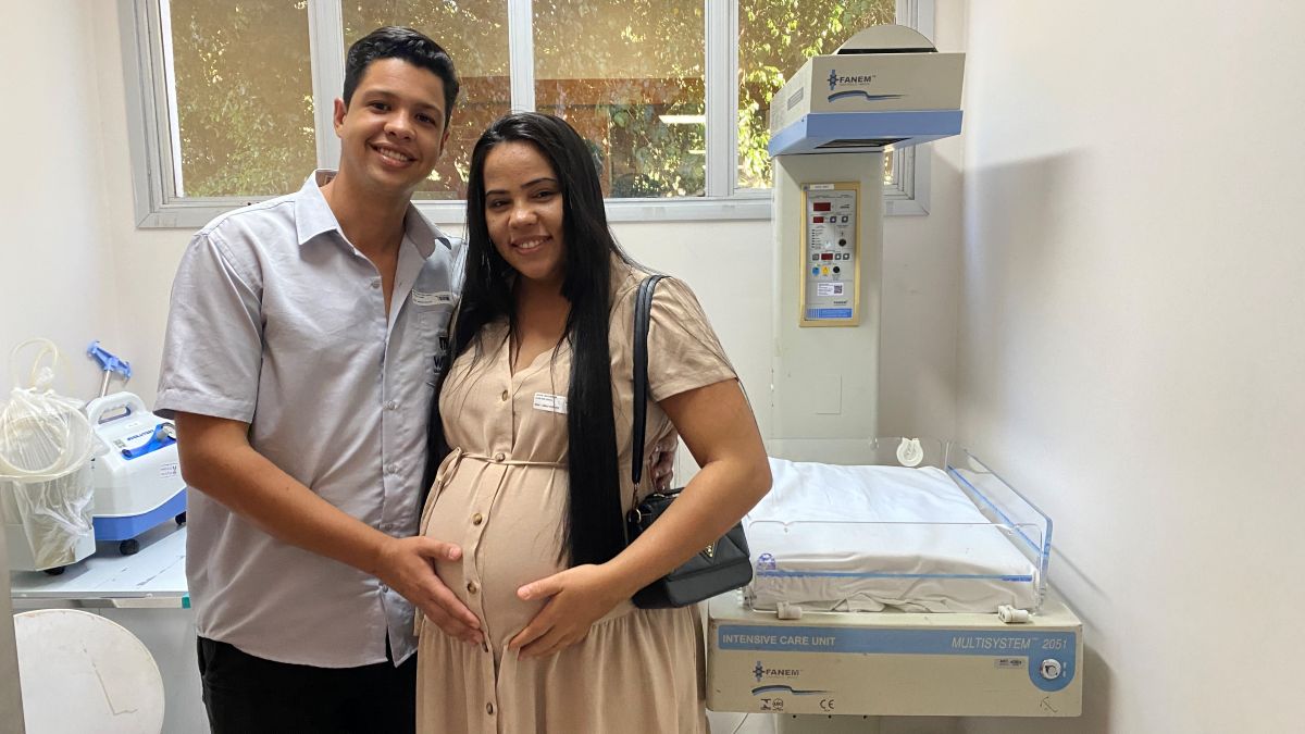 Hifa Guarapari reforça Agosto Dourado em visita das gestantes 5 Wesley do Carmo Vieira e Diana Cruz