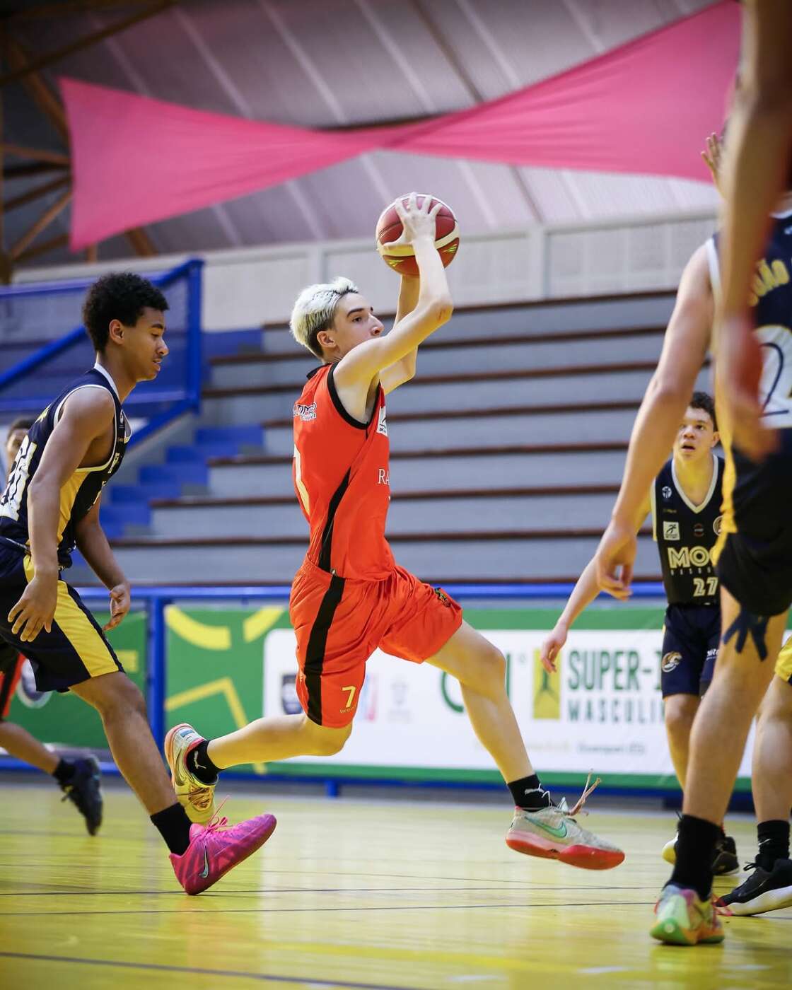 Competição de base movimenta Guarapari com 60 equipes de basquete 1 basquete