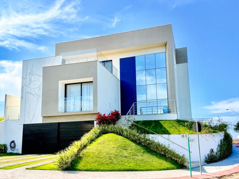 Guarapari: construtora foca no alto padrão e domina etapas da obra