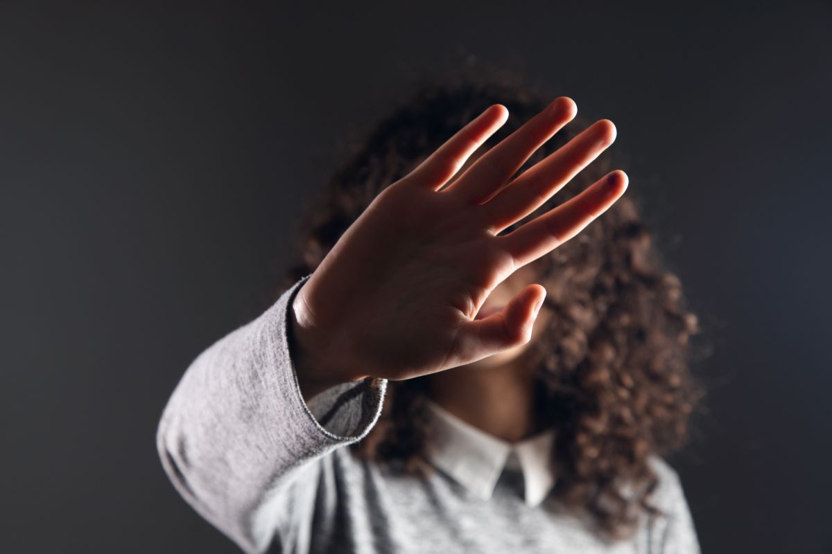 Lei Maria da Penha completa 20 anos; como funciona a central de apoio "Ligue 180" 1 violencia mulher lei maria da penha