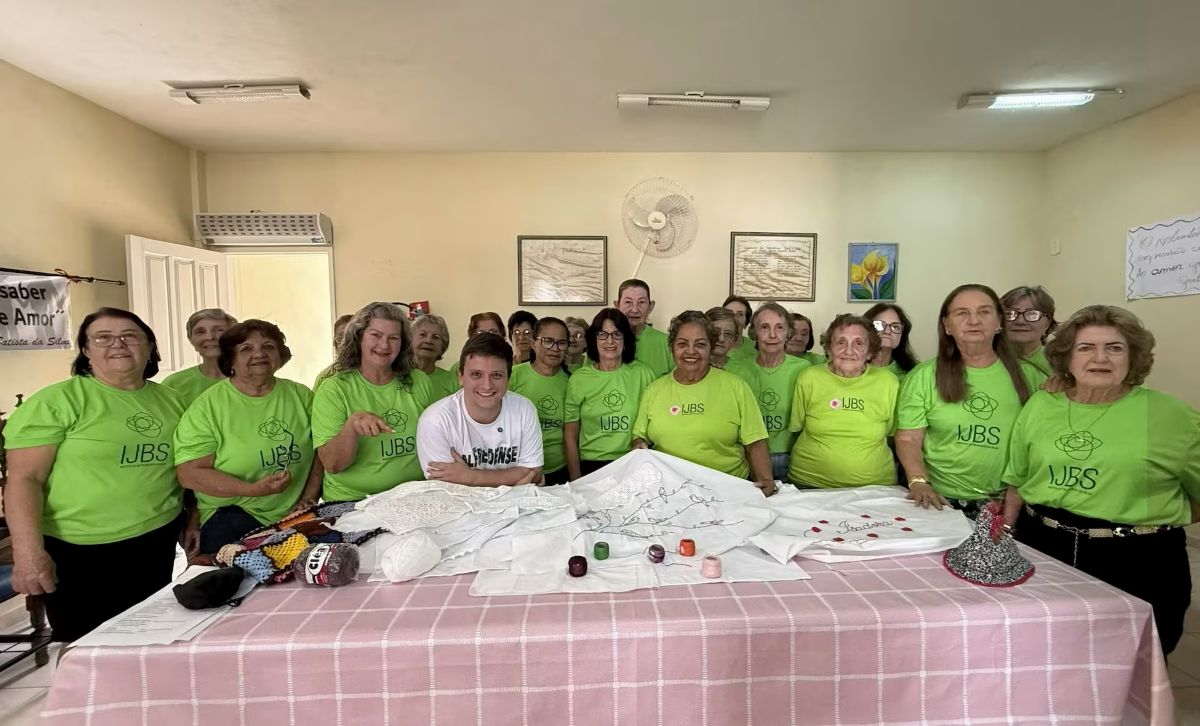 Alfredo Chaves: artesanato que se transforma em solidariedade 2 Associacao Viva a Vida