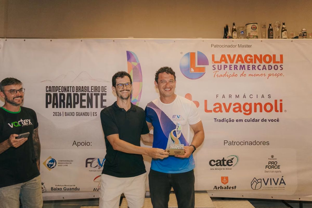 Nas alturas: atleta de Alfredo Chaves conquista título brasileiro no voo livre 1 Dasanyhev Souza Cardoso alfredo chaves