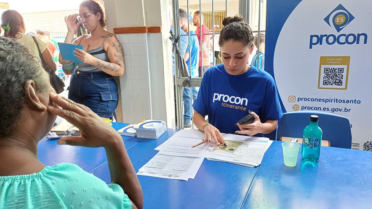 Ação do Procon Itinerante oferta emissão de identidade neste sábado (24) em Guarapari 1 procon itinerante foto reproducao procon es