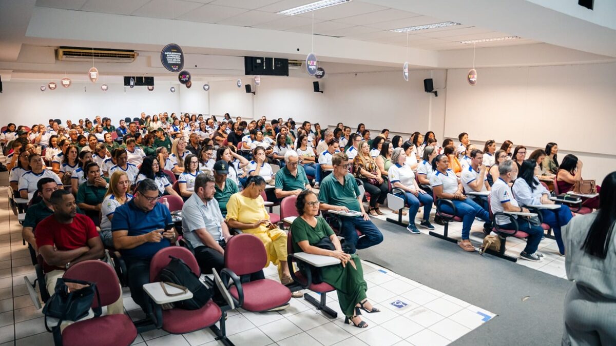 Guarapari entrega tablets para agentes de Saúde e de Endemias