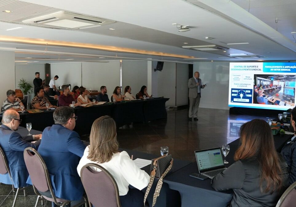 Fecomercio-coletiva-Wagner-Correia-apresntando