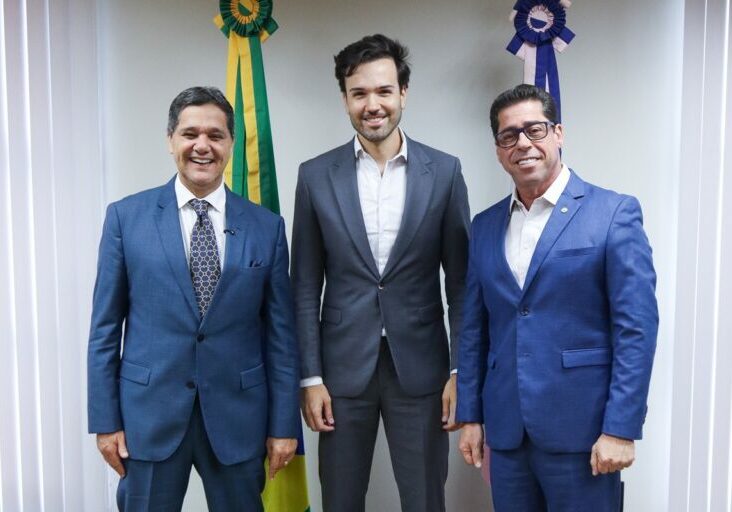 Ricardo Ferraço, Tadeu Leite e Marcelo Santos. Foto Cid CostaGoverno do ES