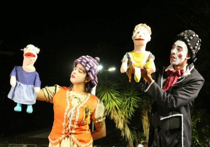 a roupa do imperador-Grupo Gota