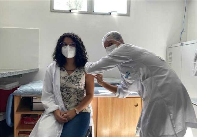 alfredo-chaves-inicia-vacinacao-covid-19