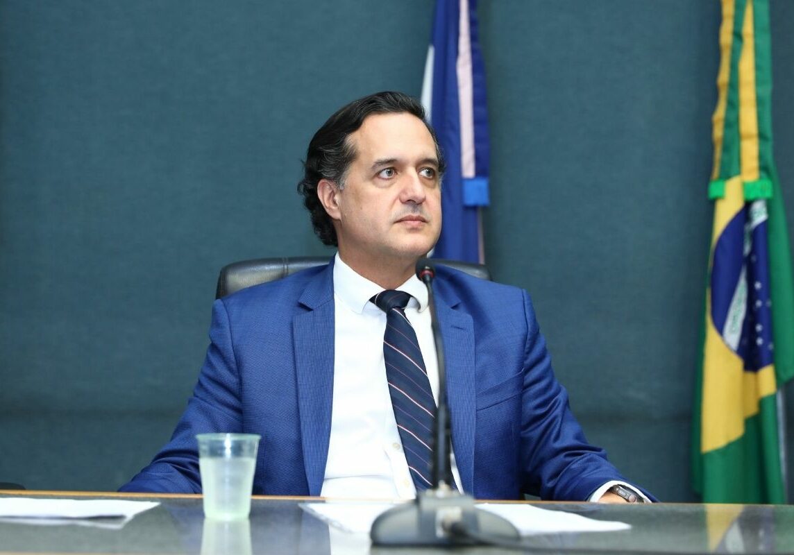 corpo_50086_GandiniPaulaFerreira