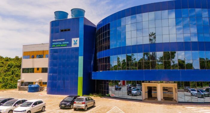 fachada hospital custom crop