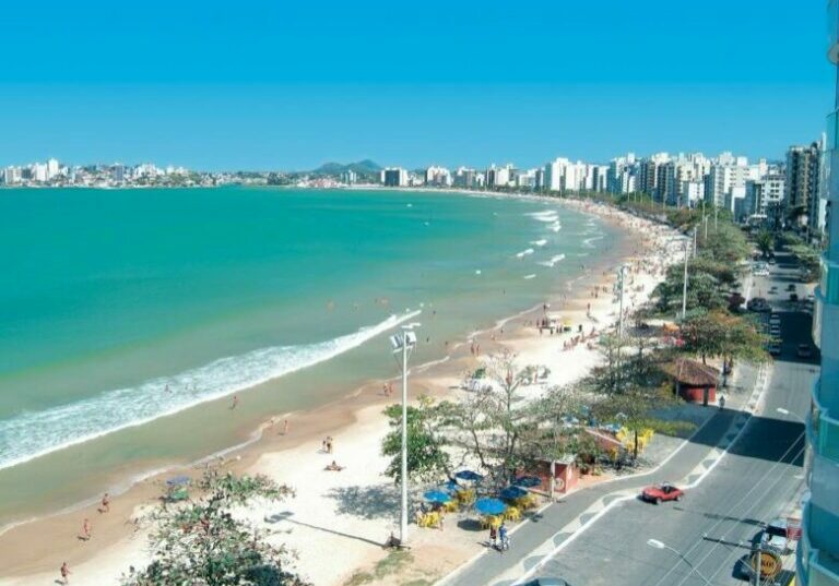 guarapari-praia-do-morro-folha-vitoria