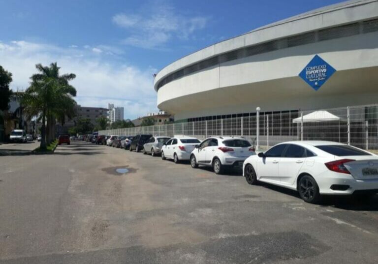 vacina_drive_trhu_complexo_maurice_santos